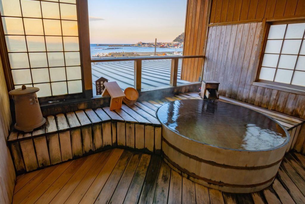 網代観光ホテル　露天風呂客室の画像